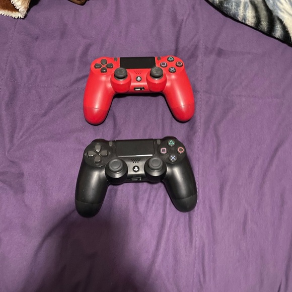 PlayStation 4 W/ games